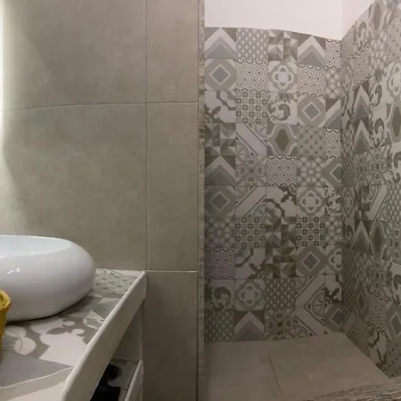 Apulia Concept לינה וארוחת בוקר 3*