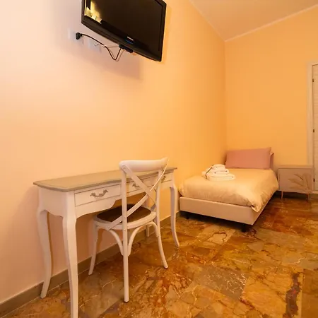 Apulia Concept Bed & Breakfast *