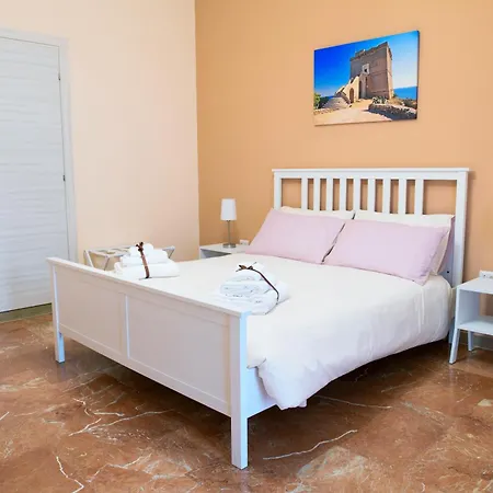 فندق مبيت وإفطار Apulia Concept ليتشي